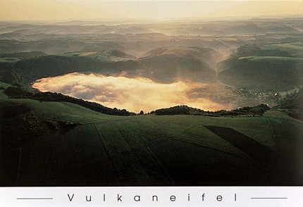 PK205 - Morgennebel am Meerfelder Maar PK205 - Morgennebel am Meerfelder Maar